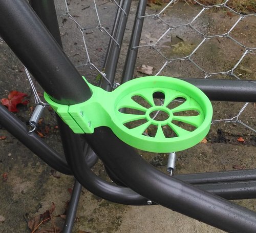 PLA drzak napoju.jpg