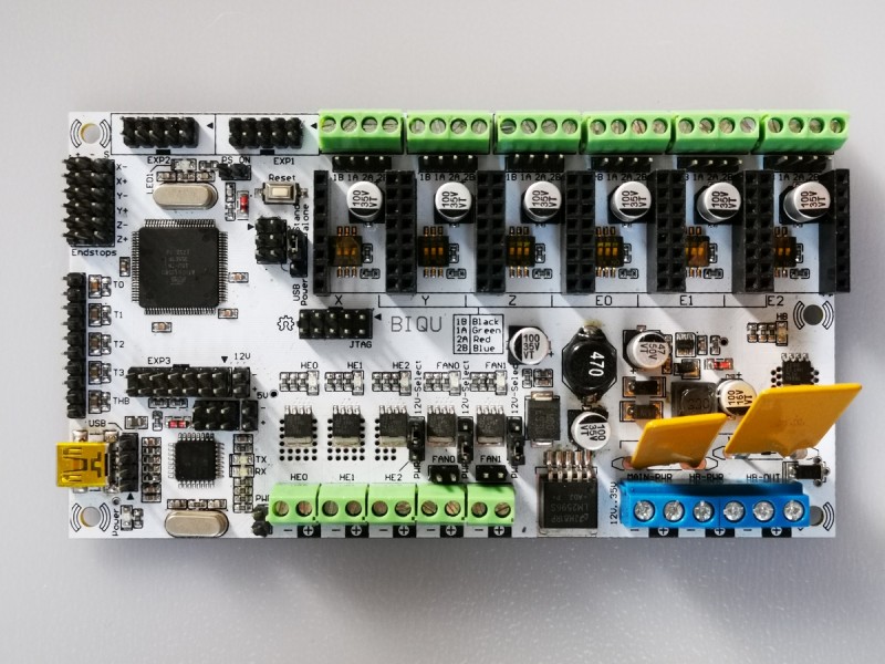 rumbaboard.jpg (456.49 KiB) Zobrazeno 3212 krát rumbaboard.jpg